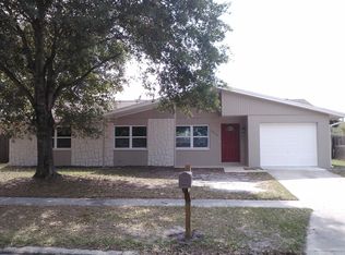 6630 Winding Oak Dr, Tampa, FL 33625