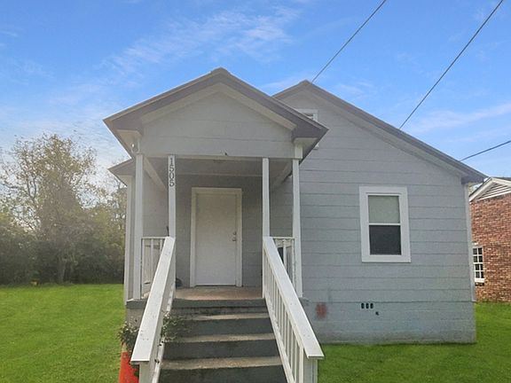 2nd image of 1505 18th St E
