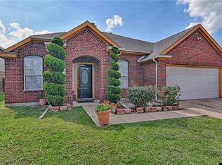2231 Mainsail Ln, Arlington, TX 76002