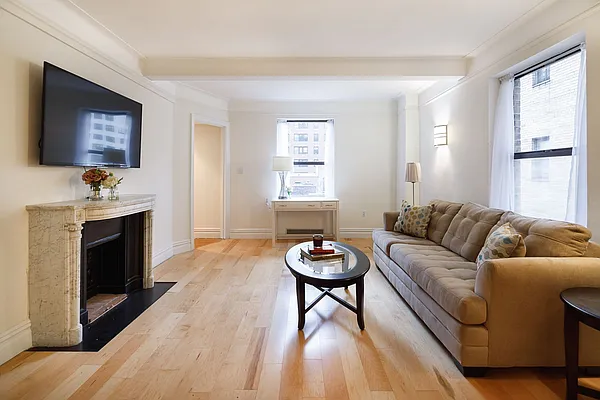 Sold by Compass | media 3