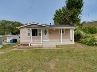 721 Cunningham Ave, Saint Charles, MO 63301