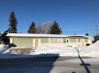 1713 5th Ave NW, Mandan, ND 58554