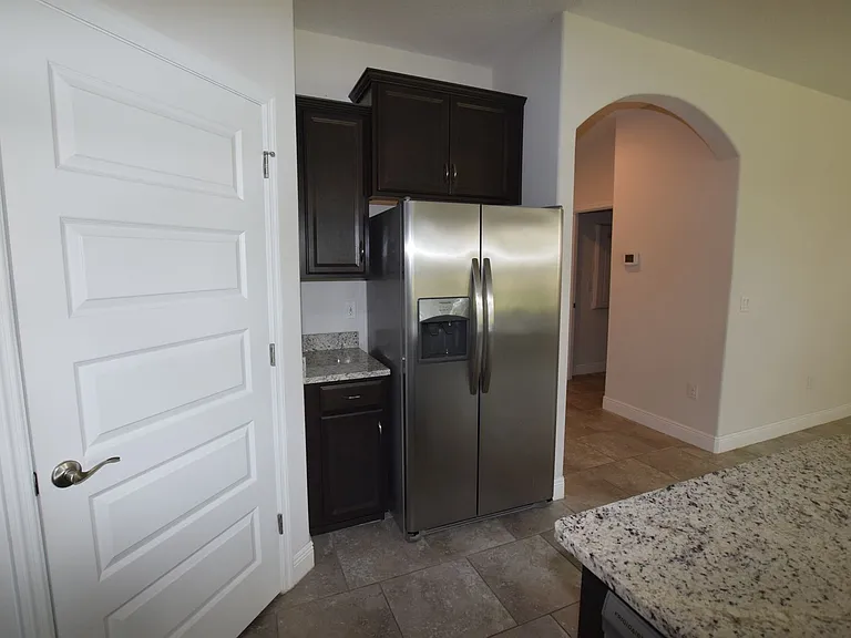 10284 Atwater Bay Dr — Photo 12