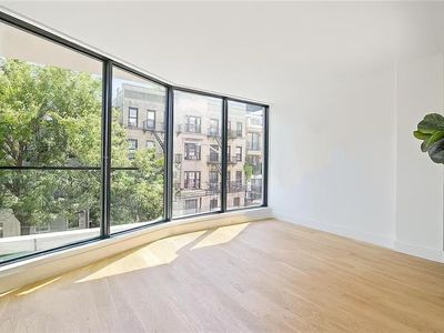 205 Freeman St #2A, Brooklyn, NY, 11222