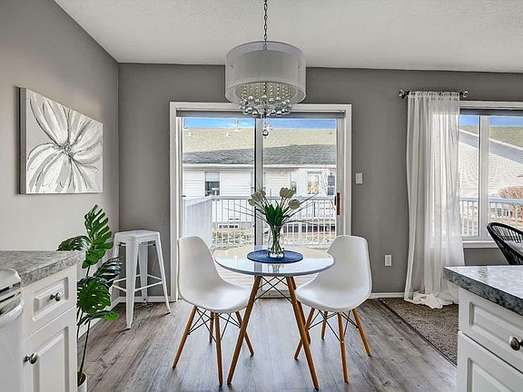 5th image of 309-6914 100th St #309