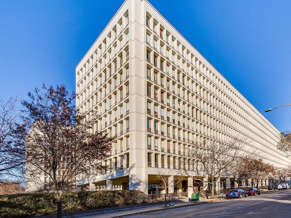 1st image of 1400 E 55th St #909S