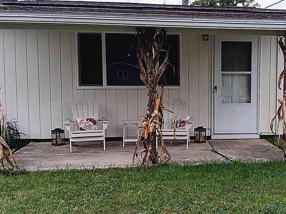 3rd image of 12568 Harmony Dr