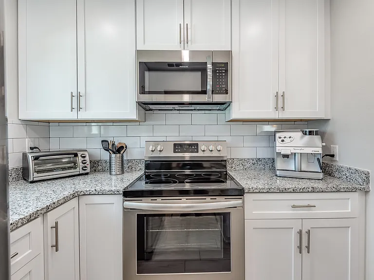 218 Seaport Blvd #218 — Photo 10