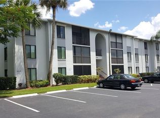 9540 Green Cypress Ln APT 17, Fort Myers, FL 33905