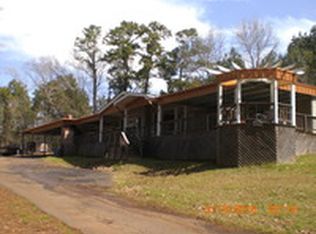 117 N Shoreline Dr, Many, LA 71449