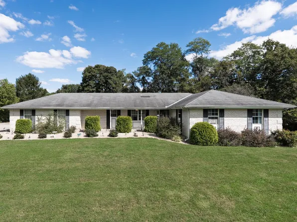 22014 Greenwood Dr, Lawrenceburg, IN 47025