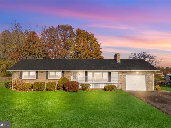 1610 Davinda Dr, Finksburg, MD 21048