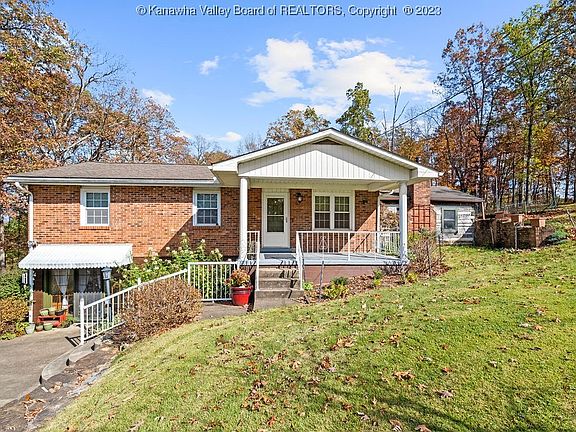4th image of 92 Grandview Dr