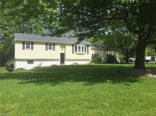 7486 Harmon Rd, Conneaut, OH 44030