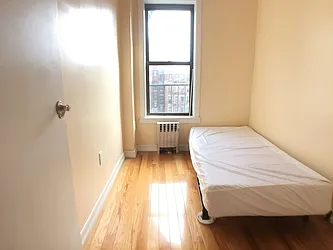 Rented by Uptown Flats LLC