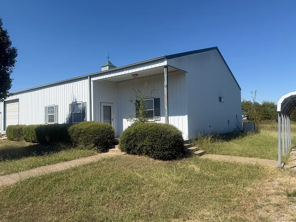 16898 State Highway 205