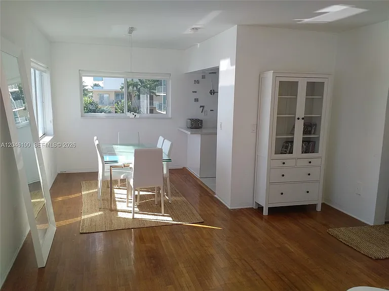 1830 S Treasure Dr #21 — Photo 6