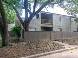 1546 Prairie Grove Dr, Houston, TX 77077