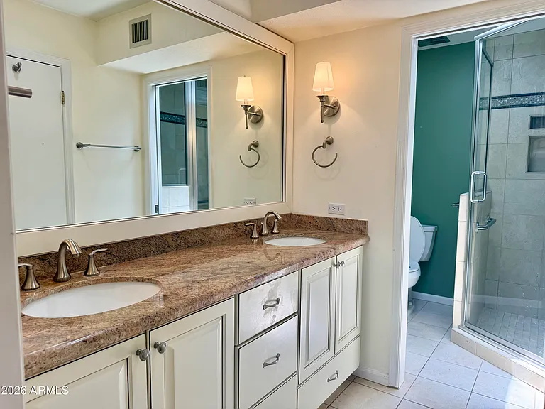 5147 N 76th Pl — Photo 22