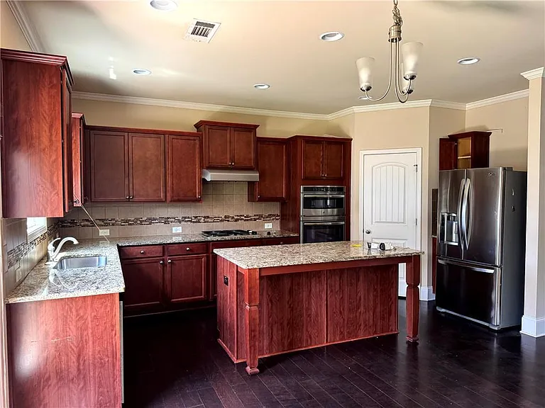 3415 Pointe Vecchio Cir E — Photo 2