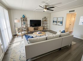7110 E Continental Dr