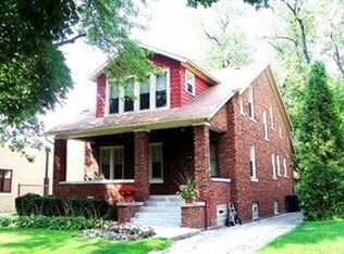 9220 S Hoyne Ave, Chicago, IL