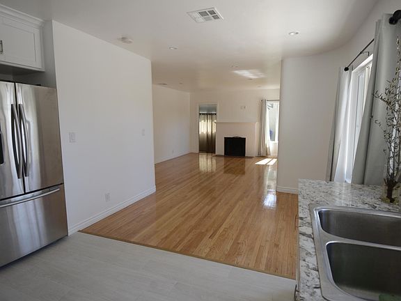 2nd image of 6534 Camellia Ave