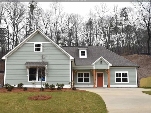 113 Townmoor Ln, Sterrett, AL 35147