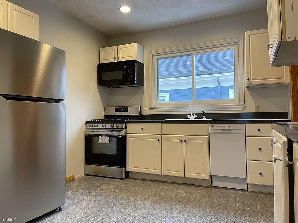 14 Barton St. Somerville (Davis Square) Shared Unit Photo 1