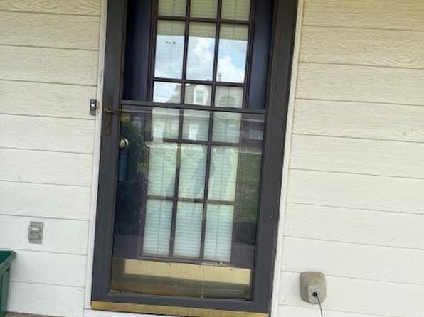 905 Park Pl NE, Conyers, GA 30012