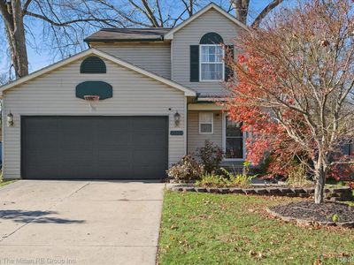 21203 Collingham Ave, Farmington Hills, MI, 48336