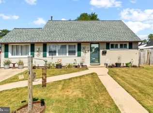 12 Ivy Ln, Glen Burnie, MD 21060