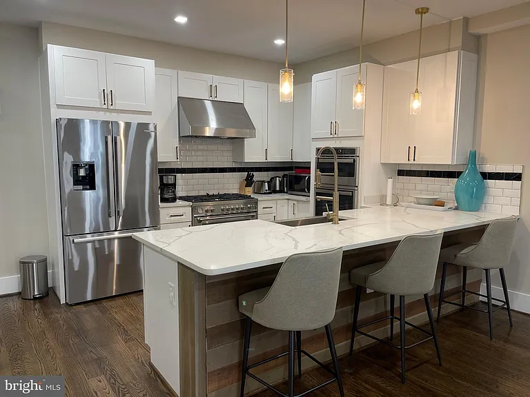 3721 New Hampshire Ave NW #1 — Photo 2