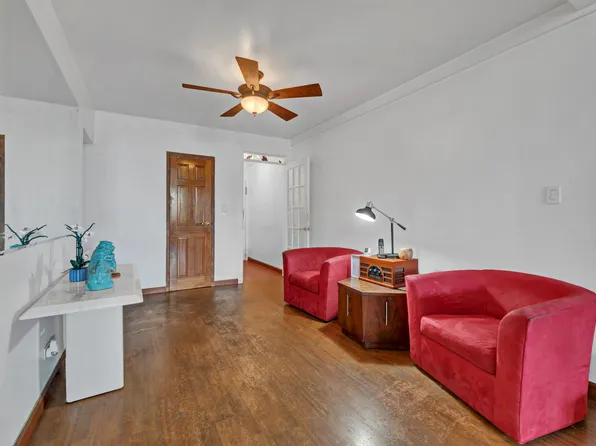 800 Grand Concourse image 6 of 19