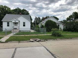 228 N Ray St, Valentine, NE 69201