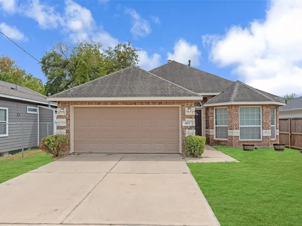 8107 Grandview St, Houston, TX 77051