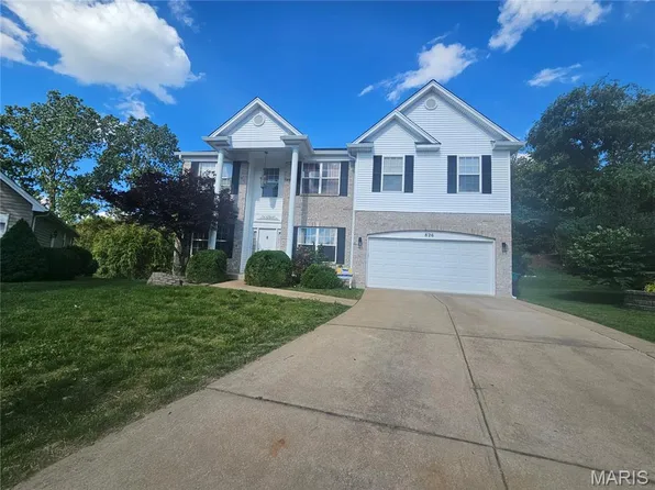826 Oak Mill Ln, Imperial, MO 63052