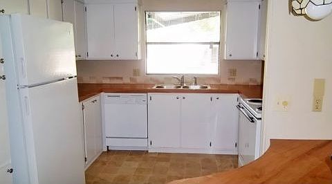 2nd image of 1847 Warwick Hills Dr
