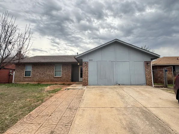 10312 Koch Dr, Midwest City, OK 73130