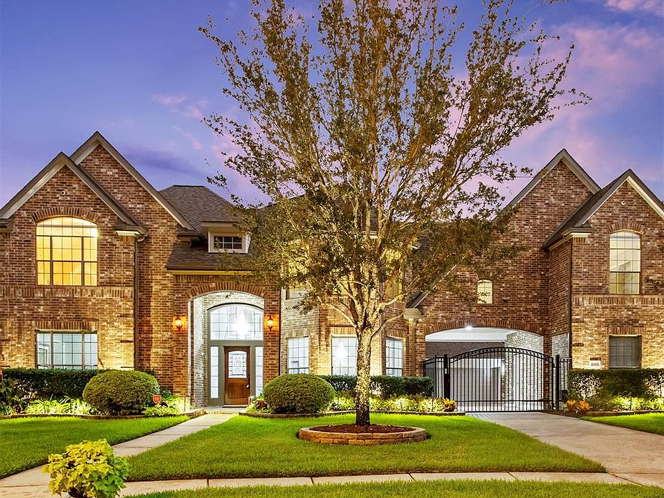 1st image of 1003 Bayou Vista Ct