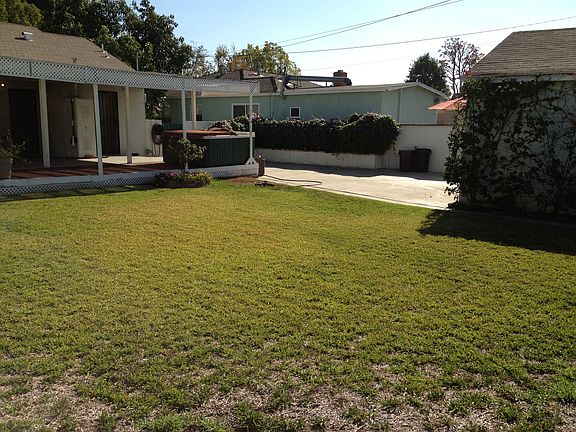 Spacious Backyard