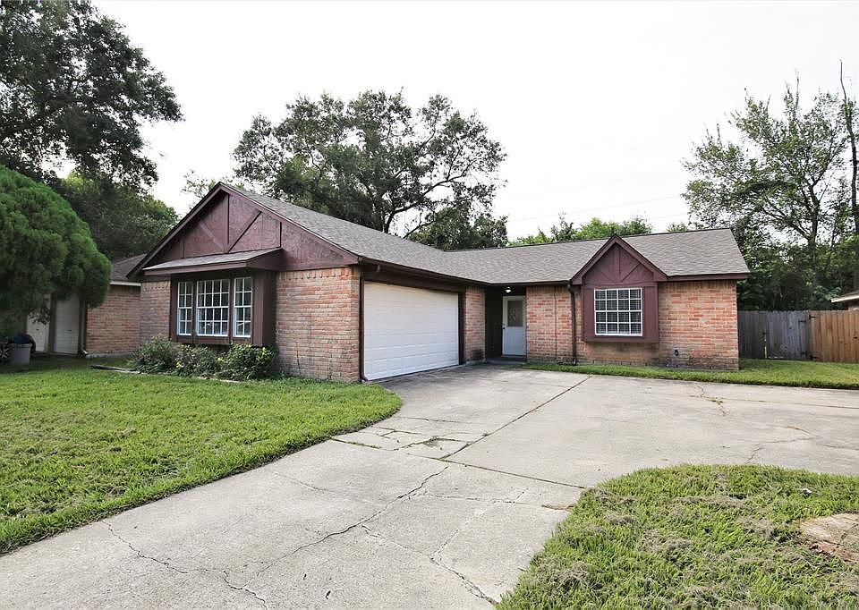 1st image of 7814 Barnhill Dr