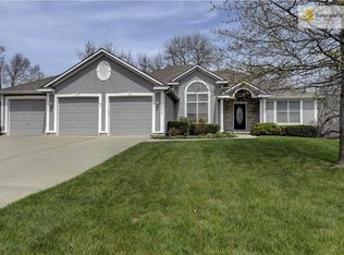 15014 Craig St, Basehor, KS 66007