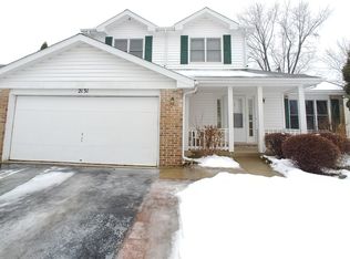2131 Newport Cir, Hanover Park, IL 60133