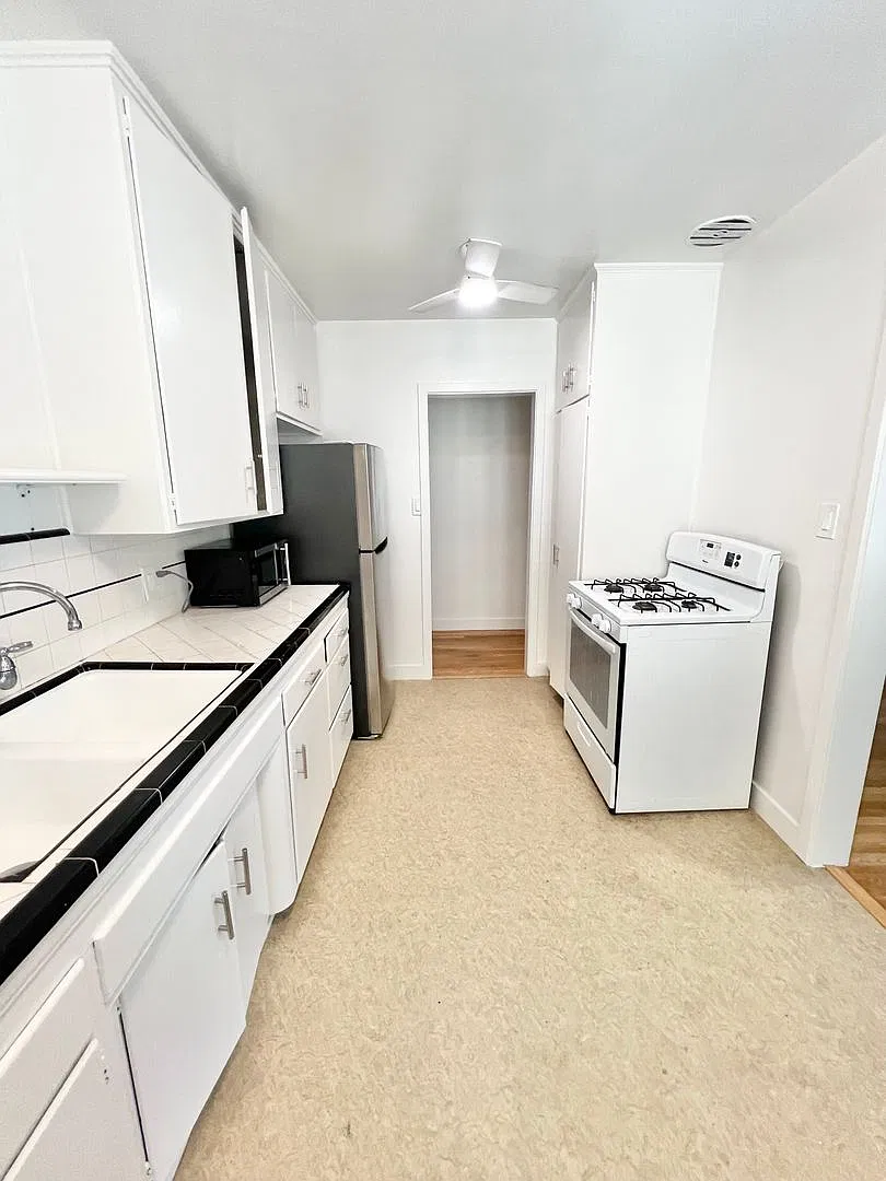 106 Mira Mar Ave — Photo 3