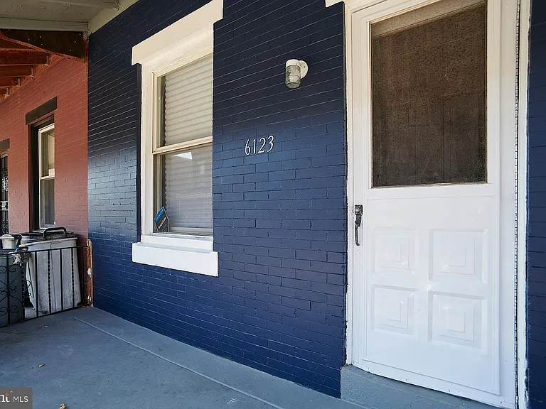 6123 Upland St — Photo 5
