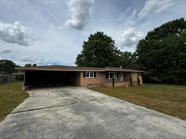 303 Nell St, Batesburg, SC 29006