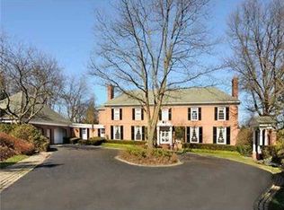 4 Indian Hill Rd, Pittsburgh, PA 15238