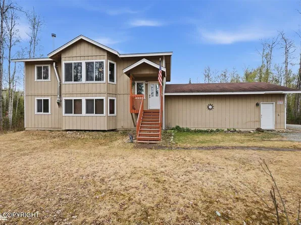 1485 N Meadow Lakes Loop, Wasilla, AK 99654