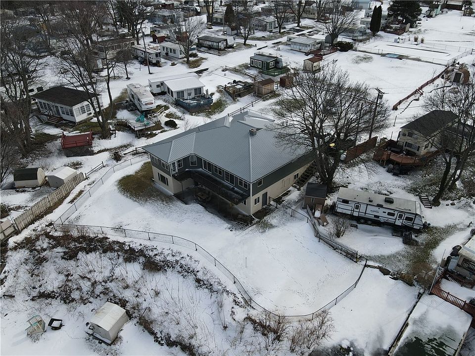 7909 Lake Rd, Sodus Point, NY 14555 Zillow